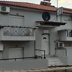 Skordas Comfy Rent Rooms